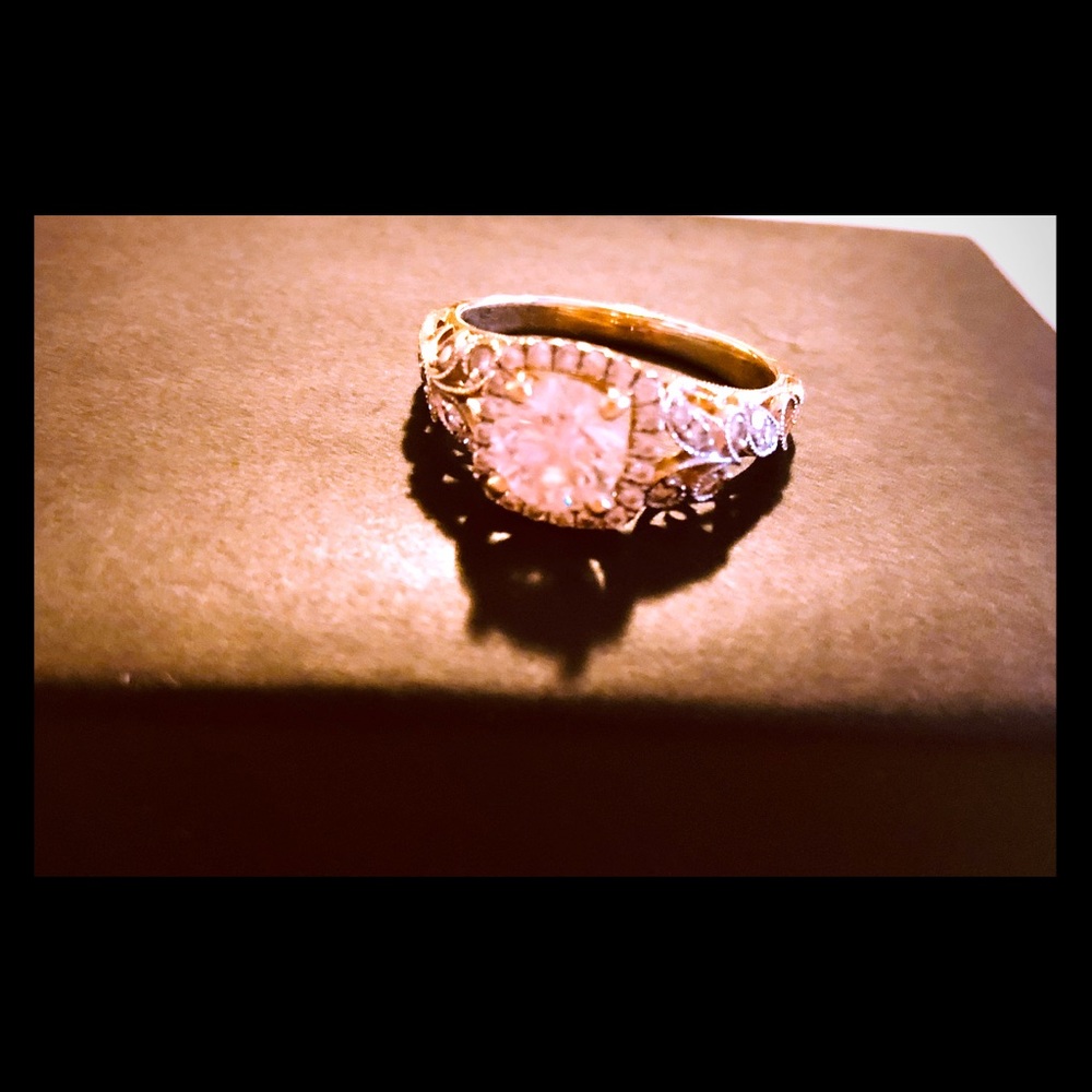 1.5 combined carrot diamond ring in yellow gold